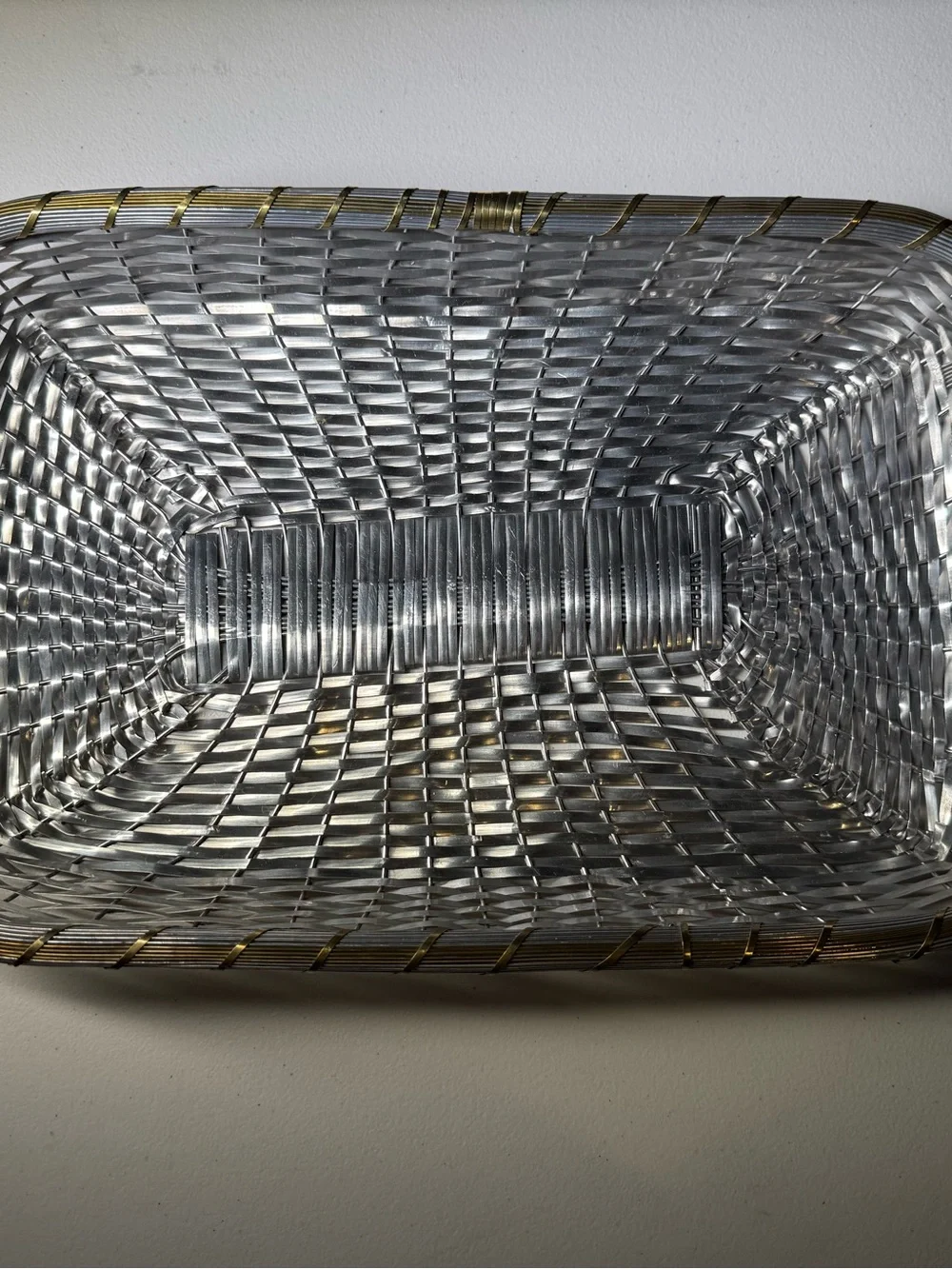 Vintage MCM Woven Metal Baskets Set of 2-Round/Rectangular Aluminum/Brass India